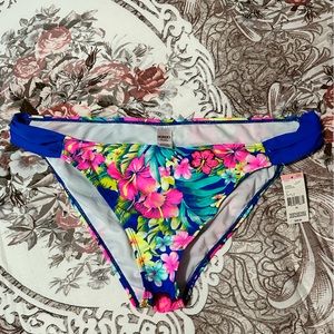 3 pcs - NWT Women’s Bikini Separates - 1 Top & 2 Bottoms - Size XL - $5 or 3/$10